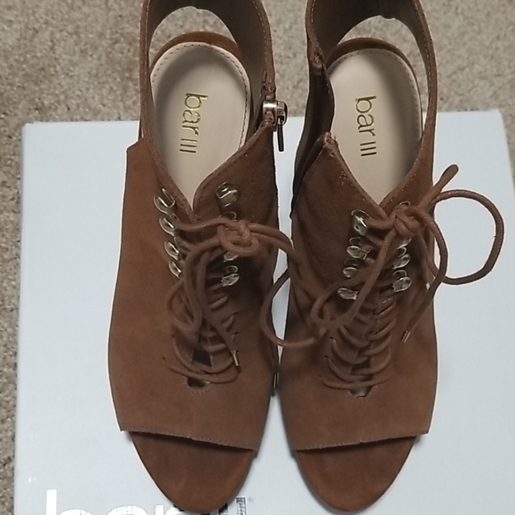 Lace up Platform open toe booties - Picture 3 of 3